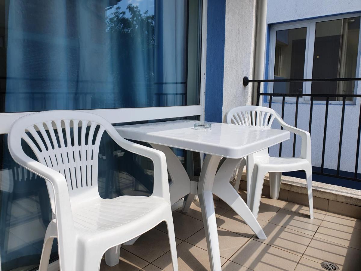 Family House Manolov Hotel Obzor Exterior foto