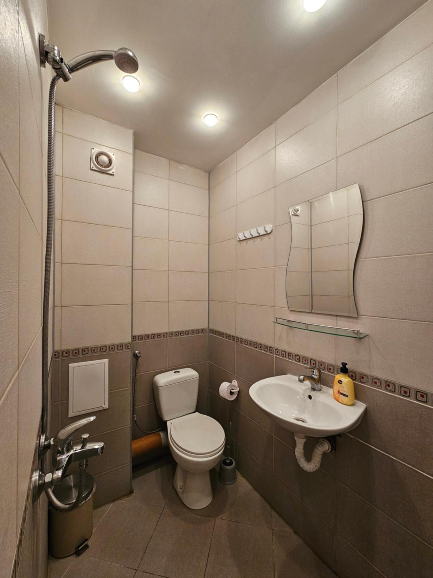 Family House Manolov Hotel Obzor Exterior foto