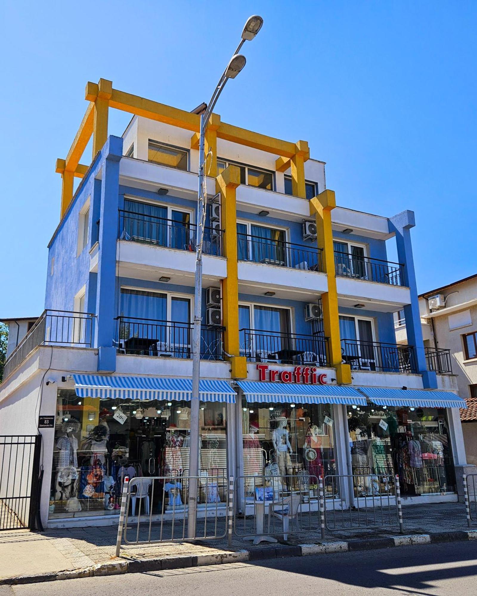 Family House Manolov Hotel Obzor Exterior foto