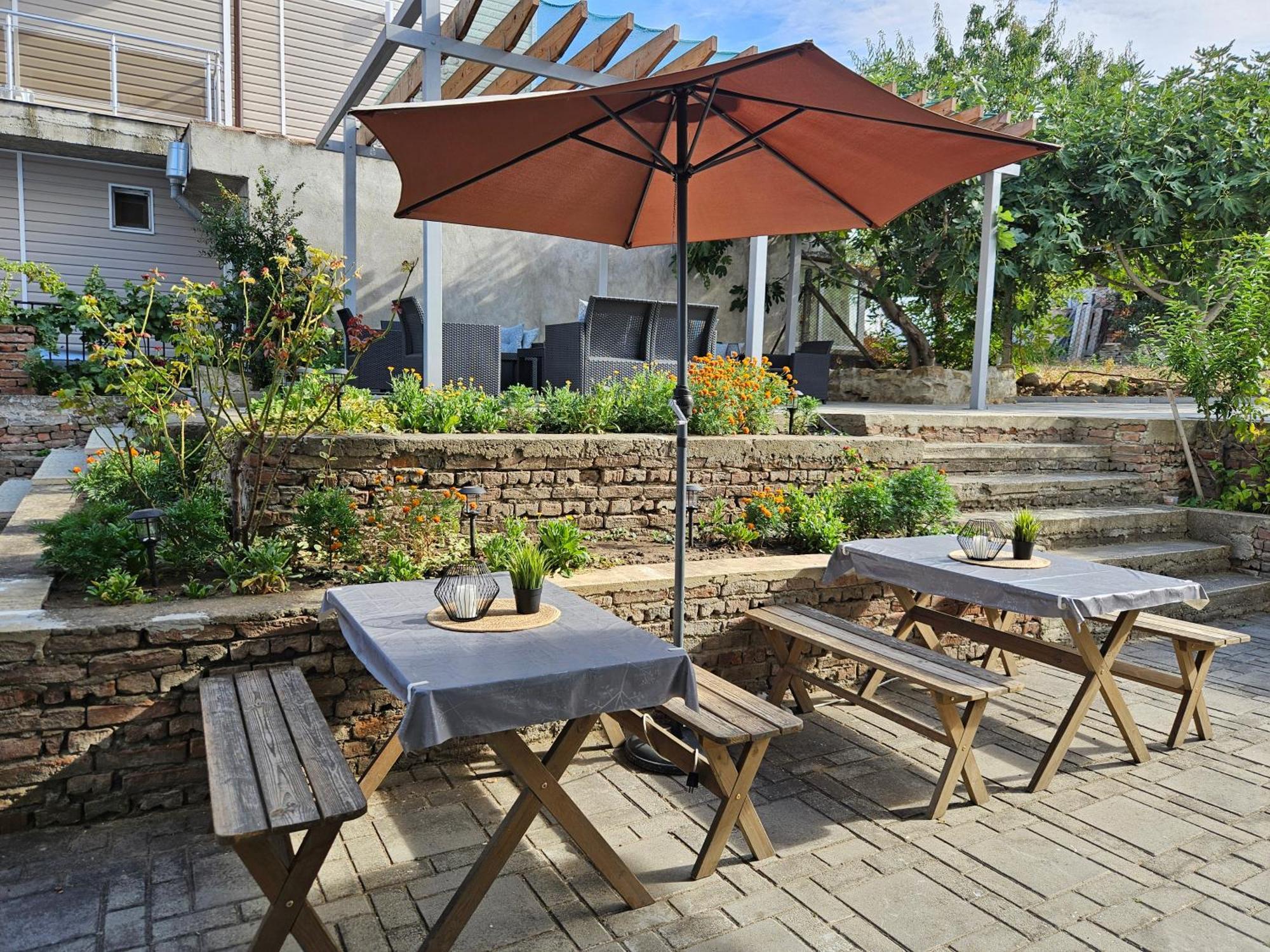 Family House Manolov Hotel Obzor Exterior foto